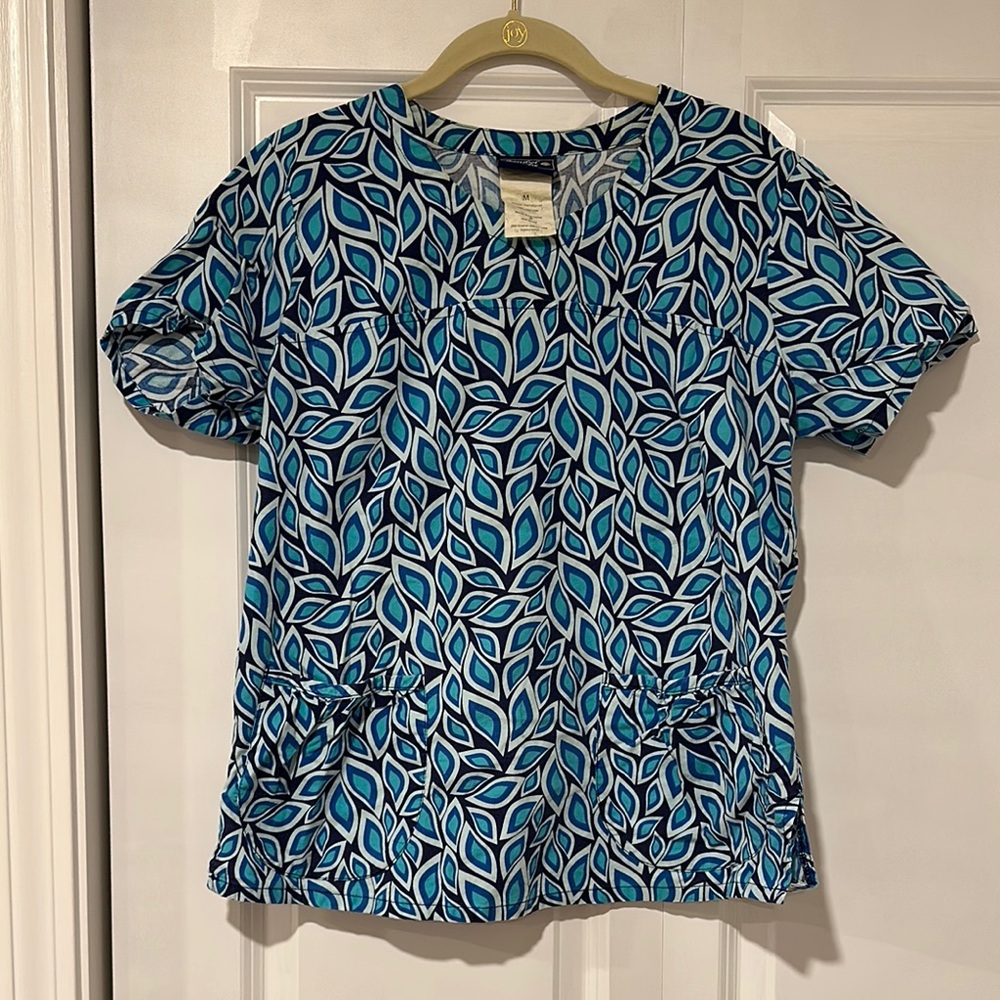 Scrub Top Blue Print